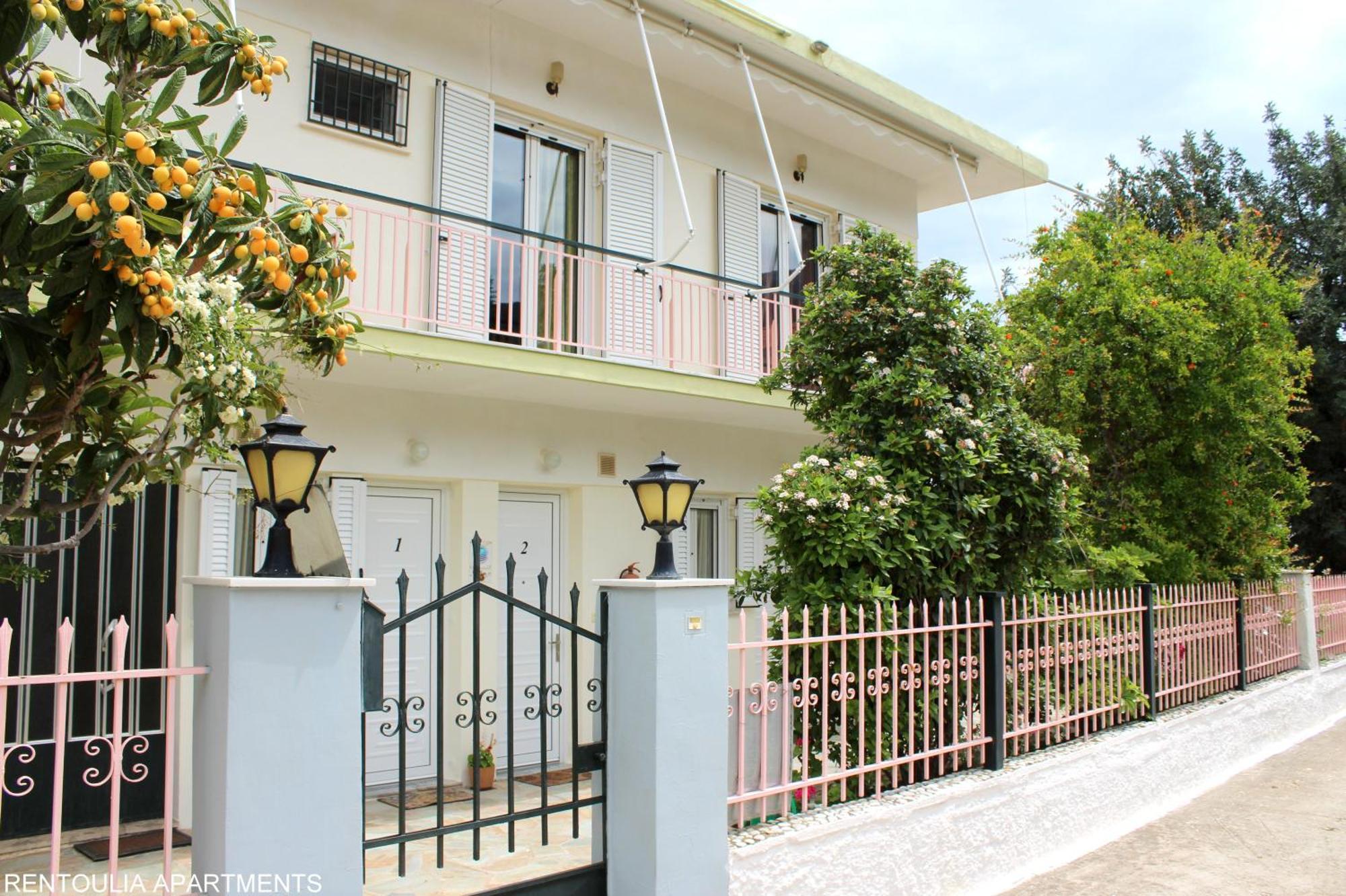 Rentoulia Apartments Poulithra Exterior photo