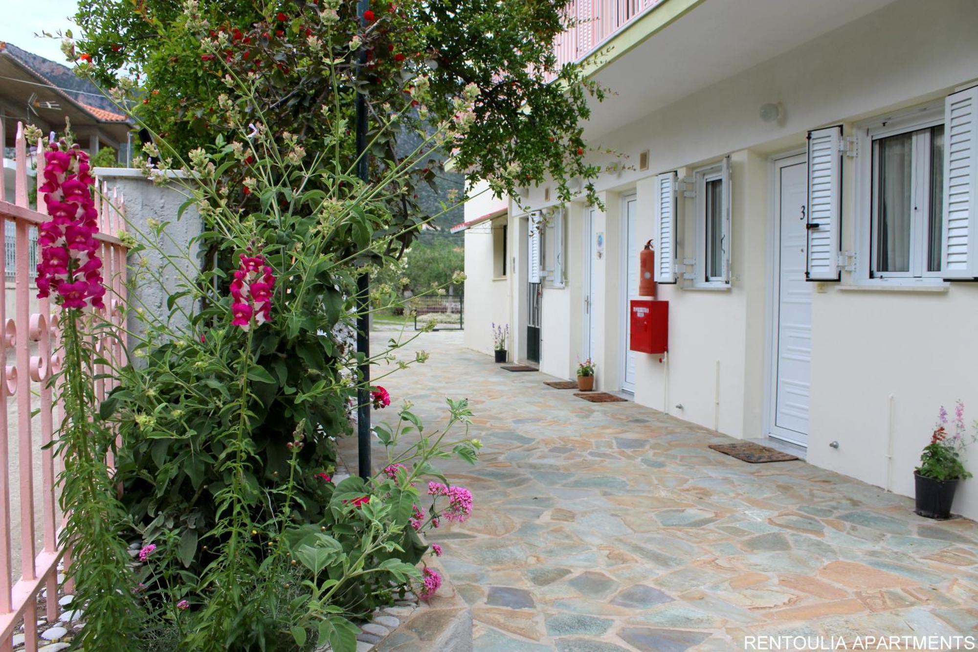 Rentoulia Apartments Poulithra Exterior photo