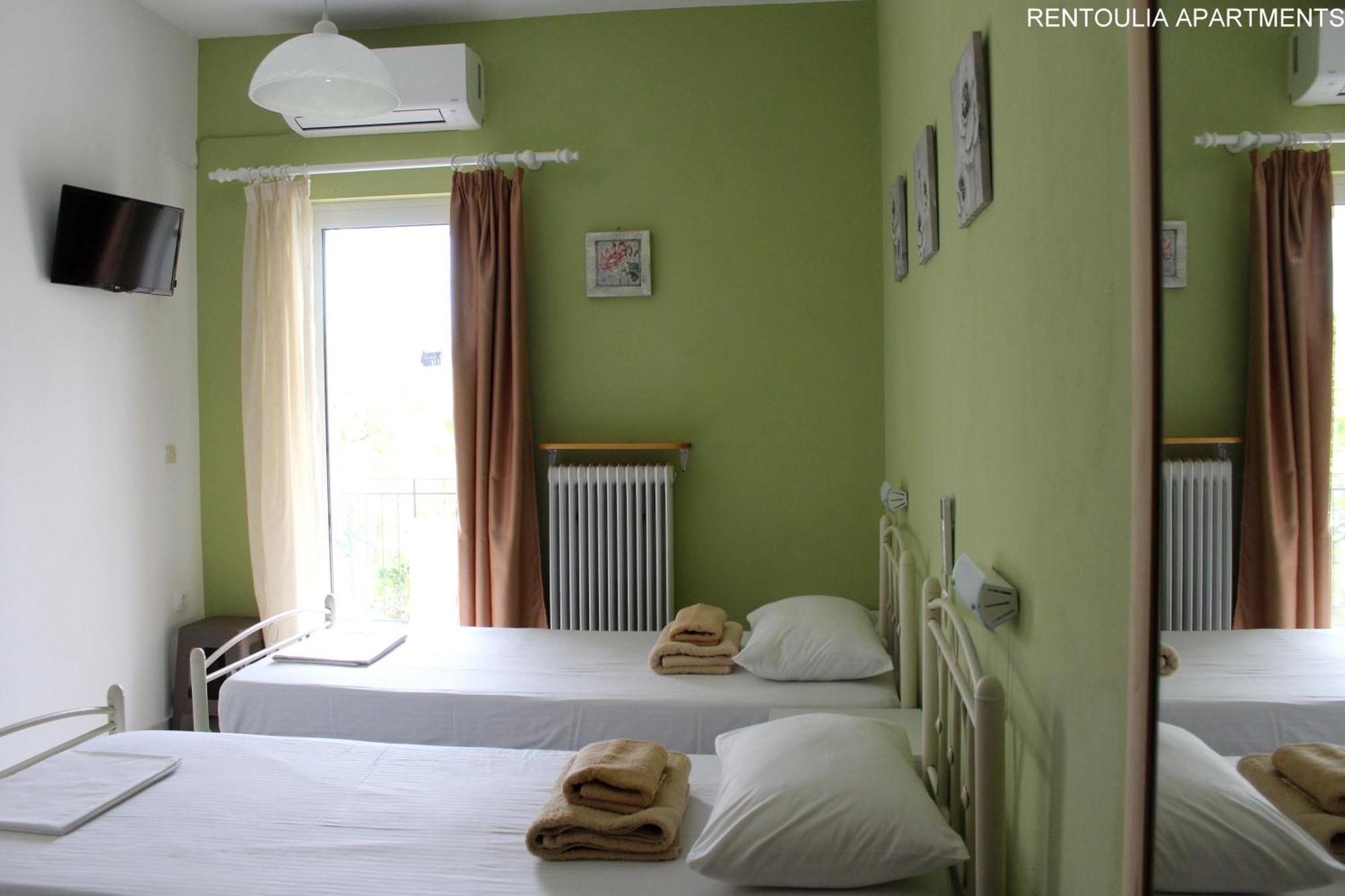 Rentoulia Apartments Poulithra Exterior photo